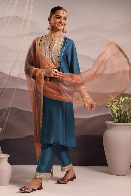 Buy_Omi_Blue Silk Embroidered Thread Notched Mina Yoke Kurta Pant Set _Online_at_Aza_Fashions