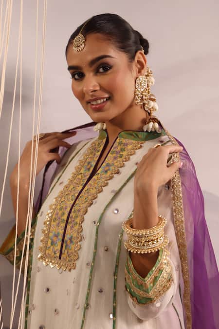 Shop Omi Off White Chanderi Embroidered Mirror Notched Rano Work Kurta Pant Set Online at Aza Fashions Shop_Omi_Off White Chanderi Embroidered Mirror Notched Rano Work Kurta Pant Set _Online_at_Aza_Fashions