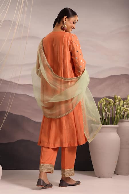 Shop_Omi_Peach Chanderi Embroidered Mirror Notched Sana Kurta Pant Set _at_Aza_Fashions