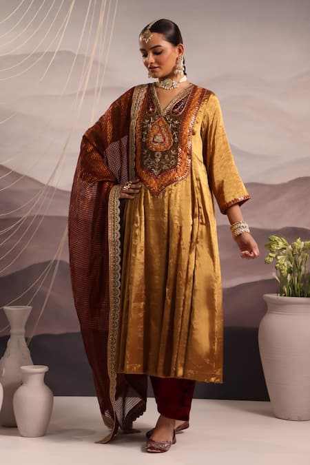 OMI Floral Hand Embroidered Kalidar Kurta Salwar Set 