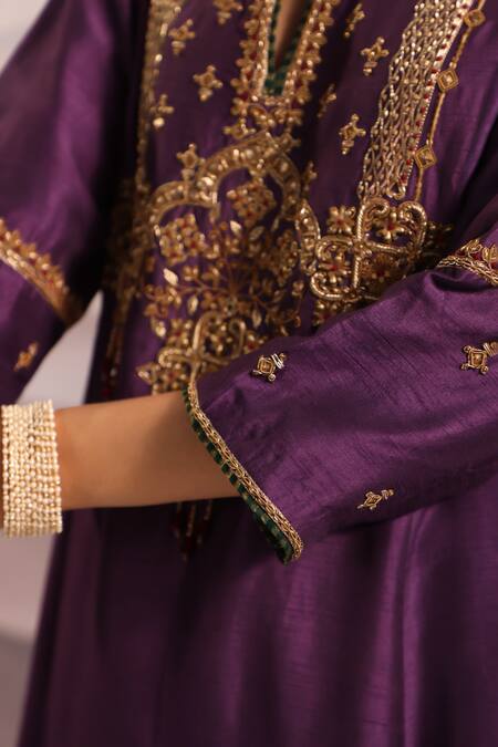 Omi_Purple Silk Sequins, Tassels, Beads Round Hand Embroidered Yoke Kurta Pant Set _at_Aza_Fashions