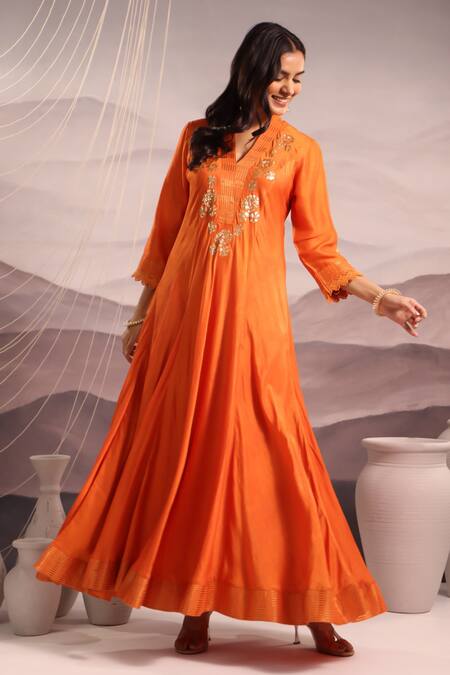 OMI Orange Silk Sequins, Lace, Embroidery V-neck Floral Kalidar Kurta Online at Aza Fashions OMI_Orange Silk Sequins, Lace, Embroidery V-neck Floral Kalidar Kurta _Online_at_Aza_Fashions