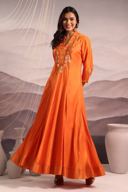 Buy OMI Orange Silk Sequins, Lace, Embroidery V-neck Floral Kalidar Kurta Online at Aza Fashions Buy_OMI_Orange Silk Sequins, Lace, Embroidery V-neck Floral Kalidar Kurta _Online_at_Aza_Fashions