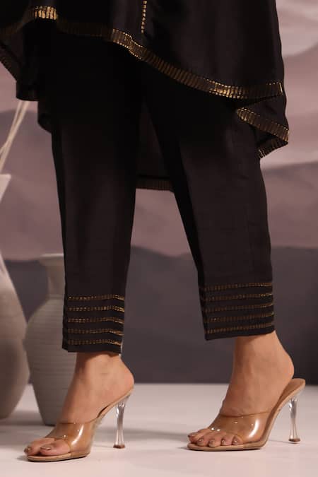 Shop_OMI_Black Silk Sequins, Embroidery Split V-neck Floral Kurta With Pant _Online_at_Aza_Fashions