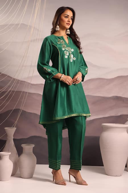 OMI Green Silk Embroidery Stripe Lace Notched Sequin High Low Kurta With Pant 