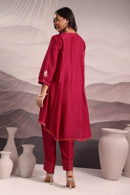 Shop OMI Magenta Silk Sequins, Embroidery Split V-neck Floral High Low Kurta With Pant at Aza Fashions Shop_OMI_Magenta Silk Sequins, Embroidery Split V-neck Floral High Low Kurta With Pant _at_Aza_Fashions