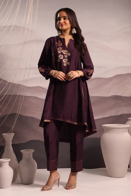 OMI Wine Silk Embroidery Stripe Lace Notched Floral Yoke Kurta With Pant 