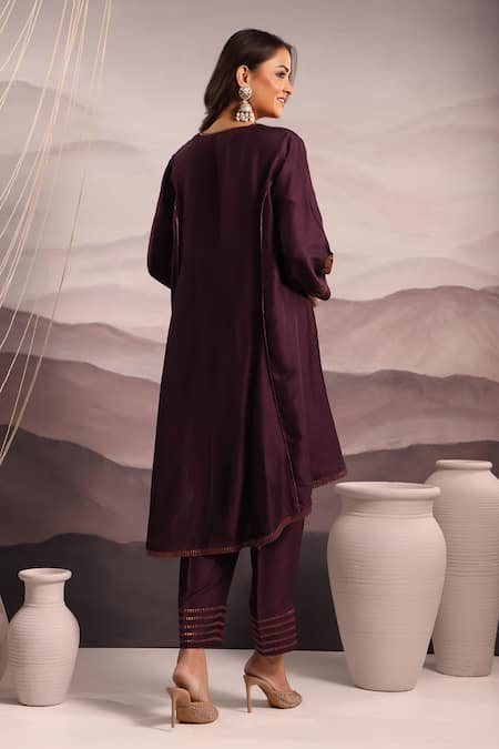 OMI Silk Floral Embroidered Yoke Kurta With Pant 