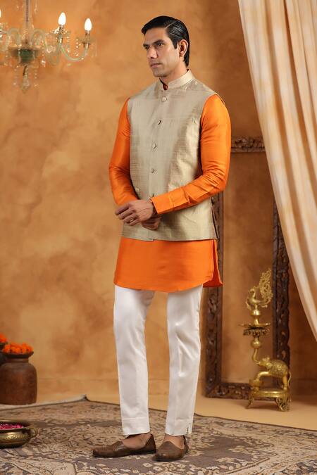 Shop_Raw & Rustic By Niti Bothra_Gold Silk Raw Bundi _Online_at_Aza_Fashions