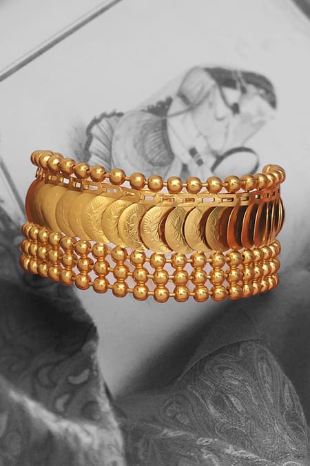 SUHANI PITTIE Embossed Coin Bracelet 