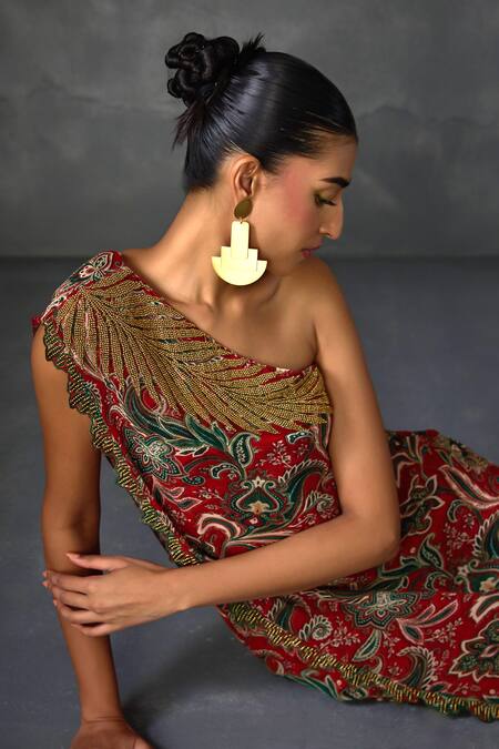 Shop Namrata Joshipura Red Georgette Beads, Embroidery One Fern Paisley Print Overlap Panel Jumpsuit Online at Aza Fashions Shop_Namrata Joshipura_Red Georgette Beads, Embroidery One Fern Paisley Print Overlap Panel Jumpsuit _Online_at_Aza_Fashions