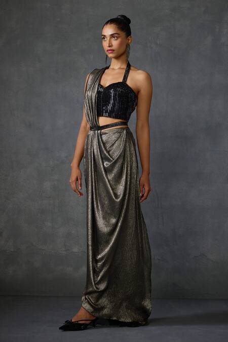 Namrata Joshipura_Gold Chiffon Beads Sweetheart Neck Greysyl Pre-draped Saree With Blouse _Online_at_Aza_Fashions