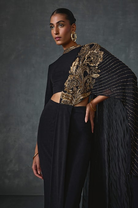Namrata Joshipura_Black Jersey Sequins, Beads Bandeau Peizuli Classic Pre-draped Saree With Blouse _at_Aza_Fashions
