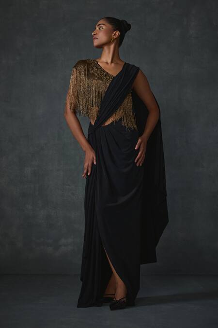 Namrata Joshipura_Black Jersey Beads One Shoulder Akari Fringe Pre-draped Saree With Blouse _at_Aza_Fashions