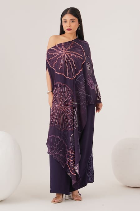 LABEL SHRISTI CHETANI Abstract Pattern Asymmetric Top With Flared Pant 