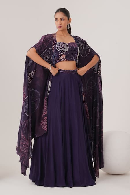 LABEL SHRISTI CHETANI Embellished Lehenga Set With Abstract Pattern Cape 