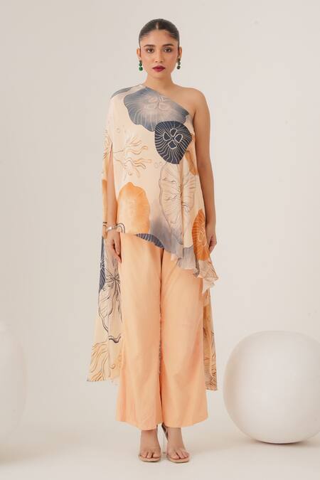 Buy_Label Shristi Chetani_Peach Crepe Asymmetric Abstract Print One Shoulder Top With Pant_Online_at_Aza_Fashions