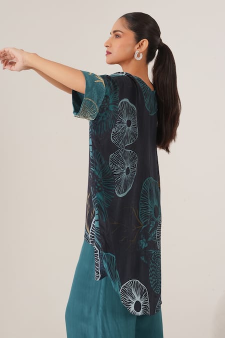 Label Shristi Chetani_Blue Crepe Beads V-neck Abstract Print High Low Top With Pant_at_Aza_Fashions