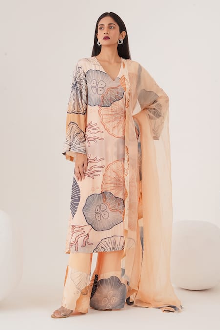 LABEL SHRISTI CHETANI Abstract Print Kurta Pant Set 