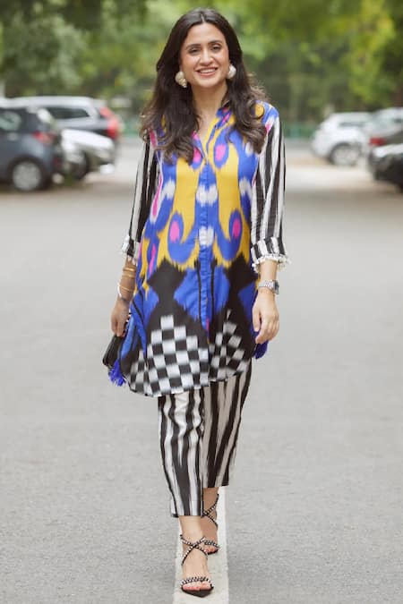 Rainas Abstract Print Long Shirt With Pant 