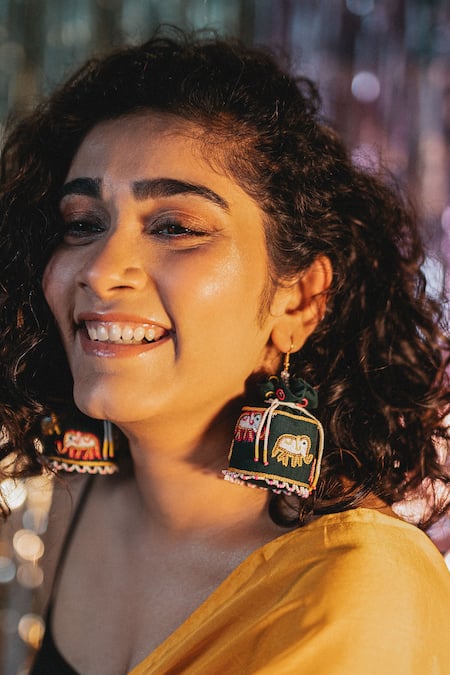 Buy_Krutiarts_Black Jaljeera Elephant Embroidered Potli Jhumkas _Online_at_Aza_Fashions