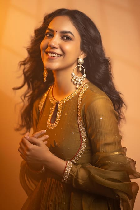 Buy_Almaari By Pooja Patel_Green Chanderi, Silk, Organza Parijat Mirror Embroidered Anarkali Pant Set _Online_at_Aza_Fashions