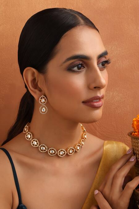 Swabhimann_Gold Plated Diamonds, Stones Polki Embellished Necklace Set _Online_at_Aza_Fashions