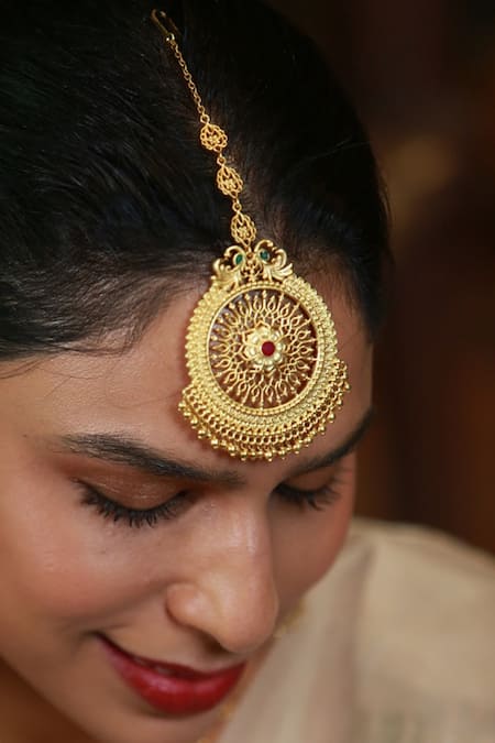 Zariin Chola Legacy Floral Filigree Maangitkka 