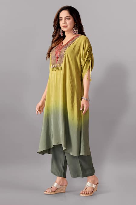 Shop_Aditi Somani_Green Crepe Sequins, Tassels V-neck Patola Yoke Ombre Kaftan With Pant _Online_at_Aza_Fashions