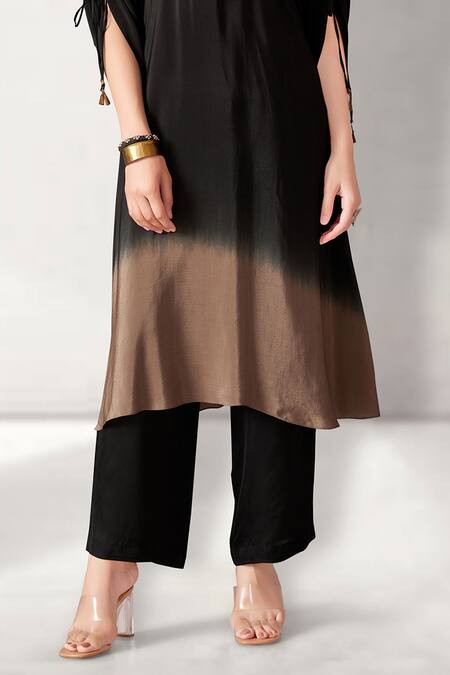 Aditi Somani Black Crepe Sequins, Tassels V-neck Ombre Kaftan With Pant Online at Aza Fashions Aditi Somani_Black Crepe Sequins, Tassels V-neck Ombre Kaftan With Pant _Online_at_Aza_Fashions