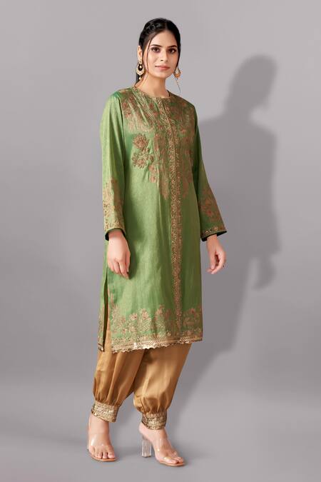 Shop_Aditi Somani_Green Tissue, Silk Beads, Sequins, Tassels, Embroidery Round Floral Kurta Set _Online_at_Aza_Fashions