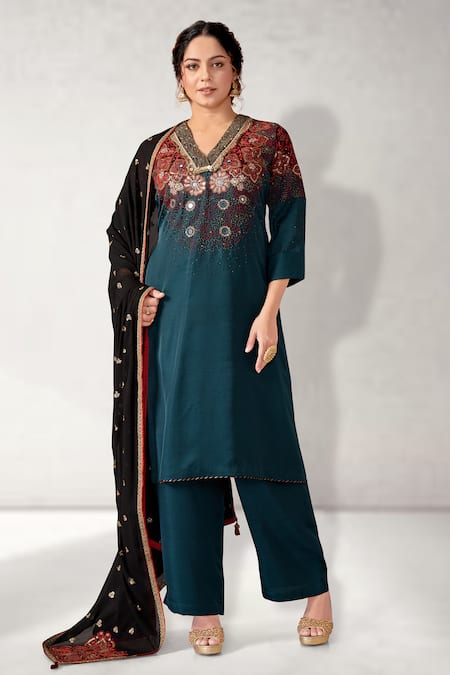 Aditi Somani Blue Silk Sequins, Beads V-neck Embroidered Kurta Set
