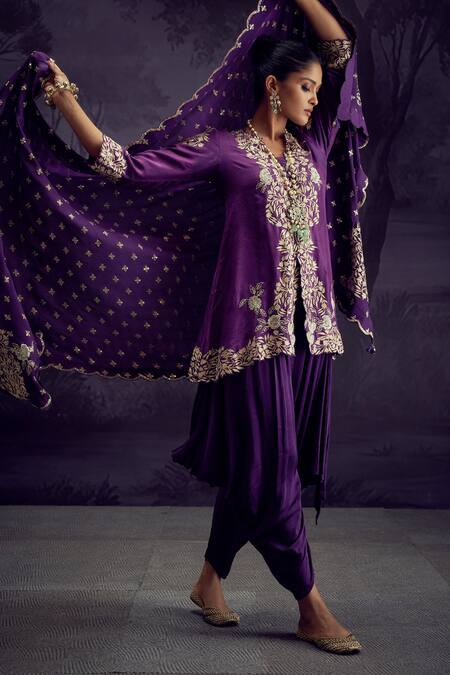 Buy Aditi Somani Purple Silk Embroidery V-neck Floral Short Tunic Set Online at Aza Fashions Buy_Aditi Somani_Purple Silk Embroidery V-neck Floral Short Tunic Set _Online_at_Aza_Fashions
