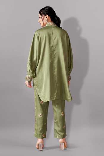 Shop Aditi Somani Green Silk Embroidery Collared Floral Shirt And Pant Set at Aza Fashions Shop_Aditi Somani_Green Silk Embroidery Collared Floral Shirt And Pant Set _at_Aza_Fashions