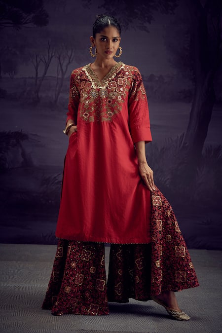 Aditi Somani Red Cotton, Silk Embroidery, Sequins V-neck Heavy Kurta With Flared Pant at Aza Fashions Aditi Somani_Red Cotton, Silk Embroidery, Sequins V-neck Heavy Kurta With Flared Pant _at_Aza_Fashions