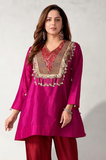 Aditi Somani Magenta Bamboo, Silk Sequins, Patola Pattern Yoke Kurta With Harem Pant Online at Aza Fashions Aditi Somani_Magenta Bamboo, Silk Sequins, Patola Pattern Yoke Kurta With Harem Pant _Online_at_Aza_Fashions