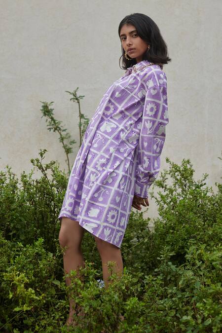 Khajoor Studio_Purple Cotton Embroidery Collared Hakuna Matata Oversized Shirt Dress _at_Aza_Fashions