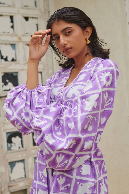 Khajoor Studio_Purple Cotton V-neck Hakuna Matata Printed Short Jumpsuit _at_Aza_Fashions