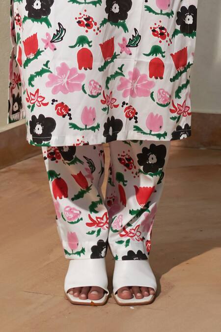 Buy_Khajoor Studio_Multi Color V-neck Abstract Floral Hand Block Print Tunic And Pant Set _Online_at_Aza_Fashions