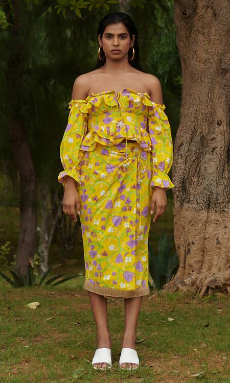 Shop Khajoor Studio Yellow Cotton Embroidery, Le Lemon Fleur Hawaiian Print Wrap Skirt And Top Set Online at Aza Fashions Shop_Khajoor Studio_Yellow Cotton Embroidery, Le Lemon Fleur Hawaiian Print Wrap Skirt And Top Set _Online_at_Aza_Fashions