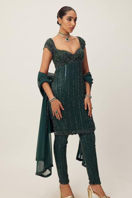 Vvani By Vani Vats_Green Georgette Crystals, Cut Work, Sequins, Embellished Kurta Pant Set _Online_at_Aza_Fashions