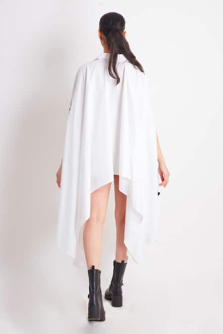 Richaa Goenka Leather Rose Applique Embroidered Cape 