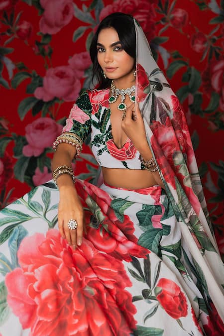 Buy_Payal & Zinal_White Georgette, Net Sequins, Beads V-neck Gardenia Print Lehenga Set 
