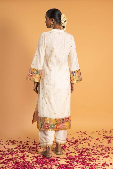 Shop Sitaraa Ivory Organza, Chanderi Sequins, Gota Patti, Divya Geometric Woven Kurta Set at Aza Fashions Shop_Sitaraa_Ivory Organza, Chanderi Sequins, Gota Patti, Divya Geometric Woven Kurta Set_at_Aza_Fashions