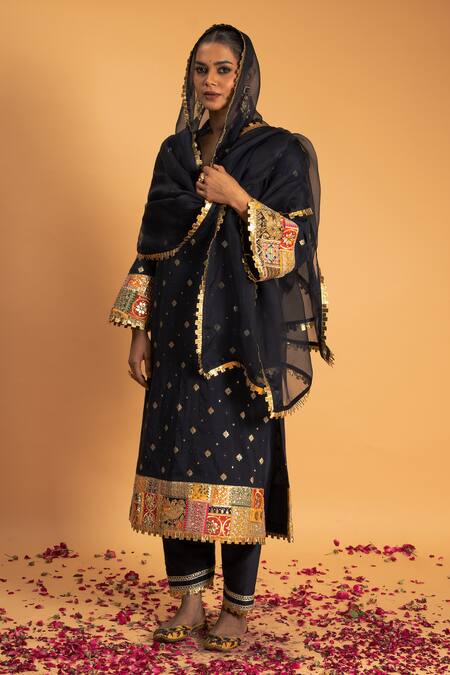 Buy Sitaraa Blue Organza, Chanderi Sequins, Gota Patti, Alankar Diamond Woven Kurta Set Online at Aza Fashions Buy_Sitaraa_Blue Organza, Chanderi Sequins, Gota Patti, Alankar Diamond Woven Kurta Set_Online_at_Aza_Fashions