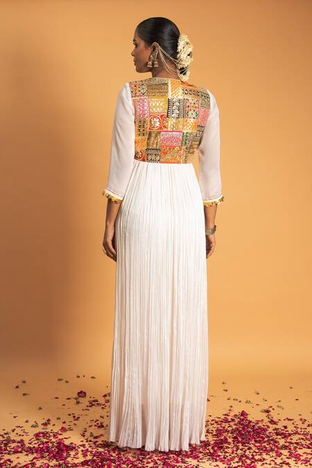 Shop Sitaraa Ivory Chanderi, Chiffon Alankar Applique Embroidered Angarkha Kurta And Pant Set at Aza Fashions Shop_Sitaraa_Ivory Chanderi, Chiffon Alankar Applique Embroidered Angarkha Kurta And Pant Set_at_Aza_Fashions