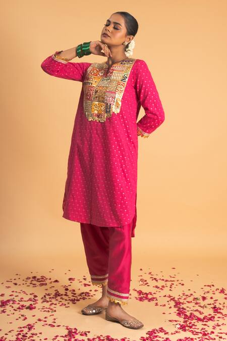 Buy_Sitaraa_Pink Chanderi Sequins, Gota Patti, Saumya Applique Work Kurta And Salwar Set_Online_at_Aza_Fashions