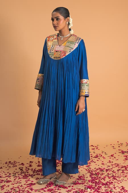 Sitaraa_Blue Organza, Chanderi Sequins, Embroidery, Gota Patti Tarang Yoke Kurta Set_Online_at_Aza_Fashions