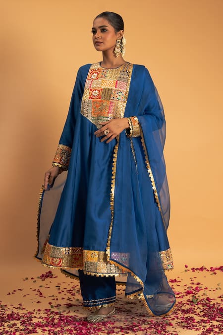 Sitaraa Blue Chanderi Embroidery Gota Applique Round Mohak Yoke Kurta Pant Set 