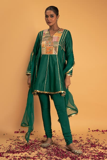 Sitaraa Ramniya Gota Embroidered Peplum Kurta Set 